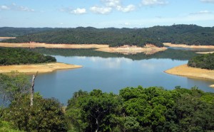 Entre Registros et Curitiba. L'eau est omniprésente dans cet immense pays !!!